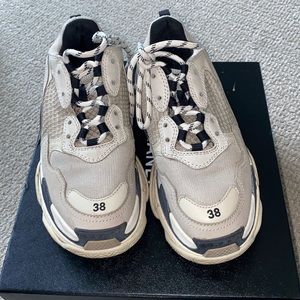 Balenciaga Triple S